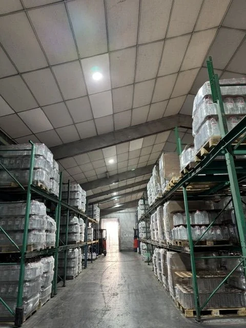 Inspección en una bodega en operación
